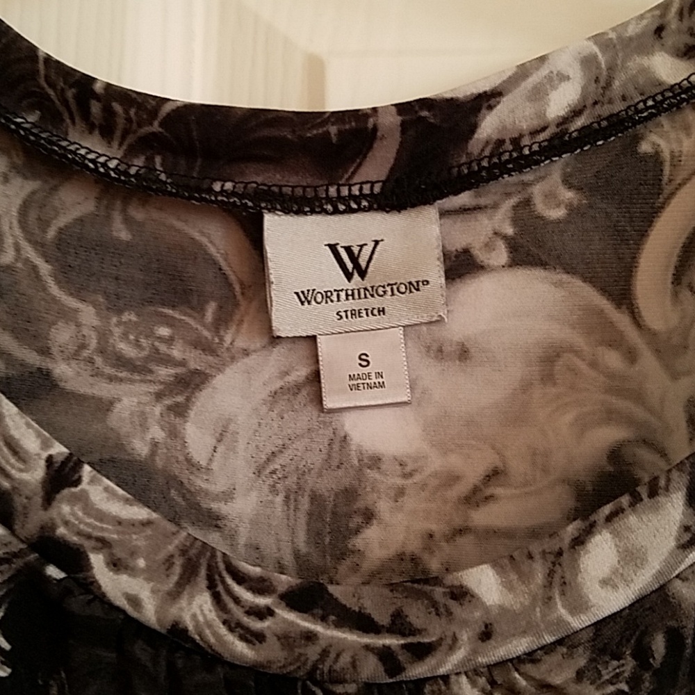 Blouse - Picture 2 of 3